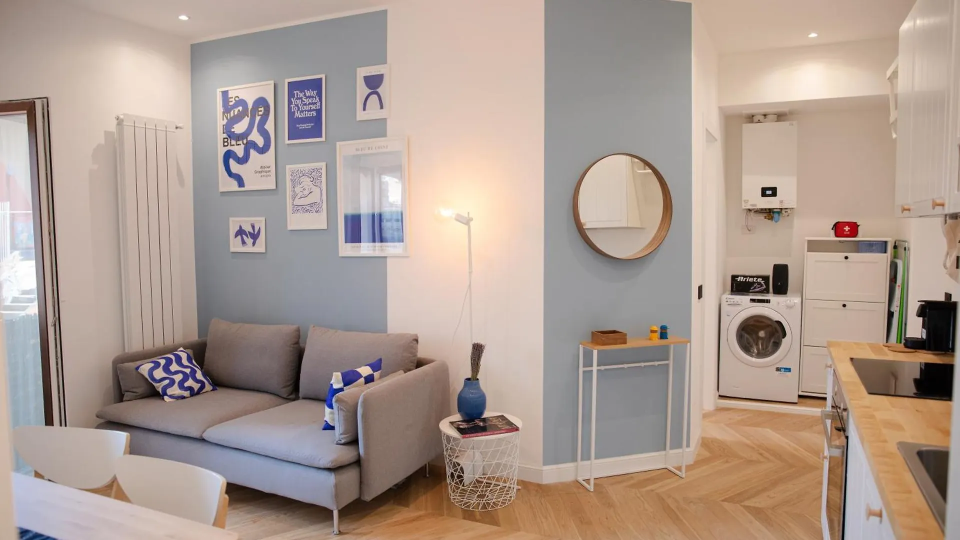 Bright 2-Room Apartment For Friends And Relatives Italy