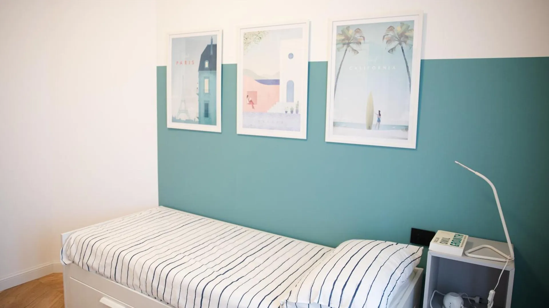 Bright 2-Room Apartment For Friends And Relatives  Milan