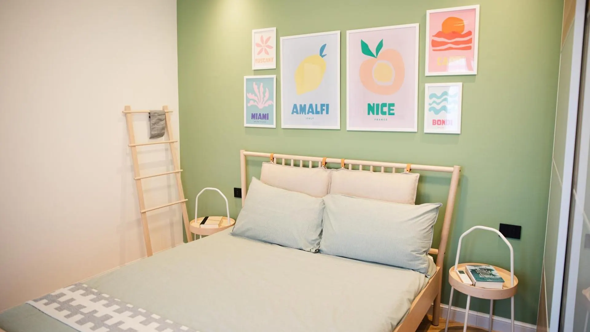 Bright 2-Room Apartment For Friends And Relatives Italy